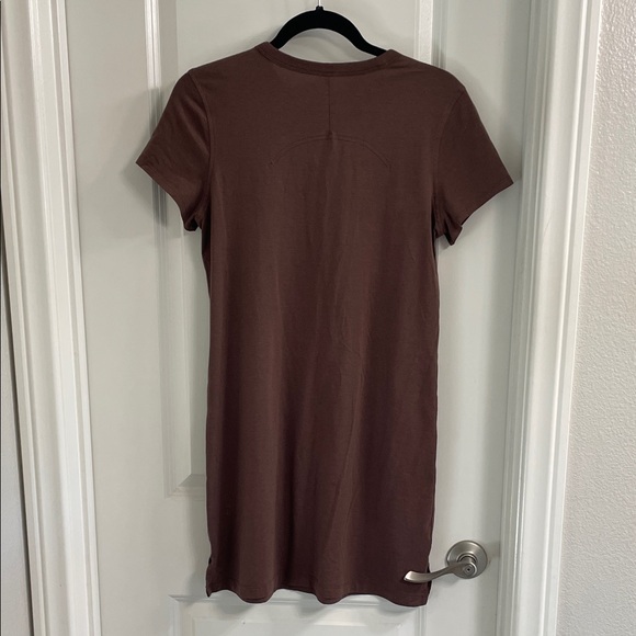 Lululemon athletica Chocolate Brown Classic fit tshirt dress - Picture 4 of 4